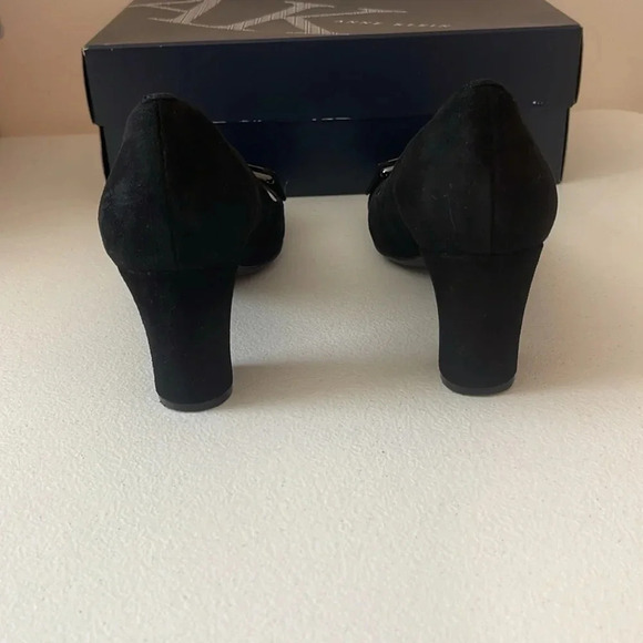 AK Anne Klein iFlex FANNON Suede Pump Size 6.5M - Picture 5 of 7